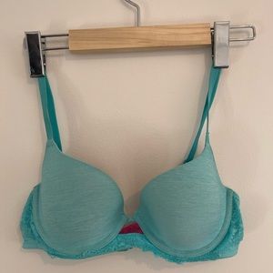 Sexy Tease 32C La Senza bra